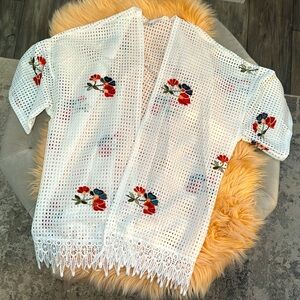 White Mesh Open Front Accent Top With Floral Embroidery Sz MED NEW!